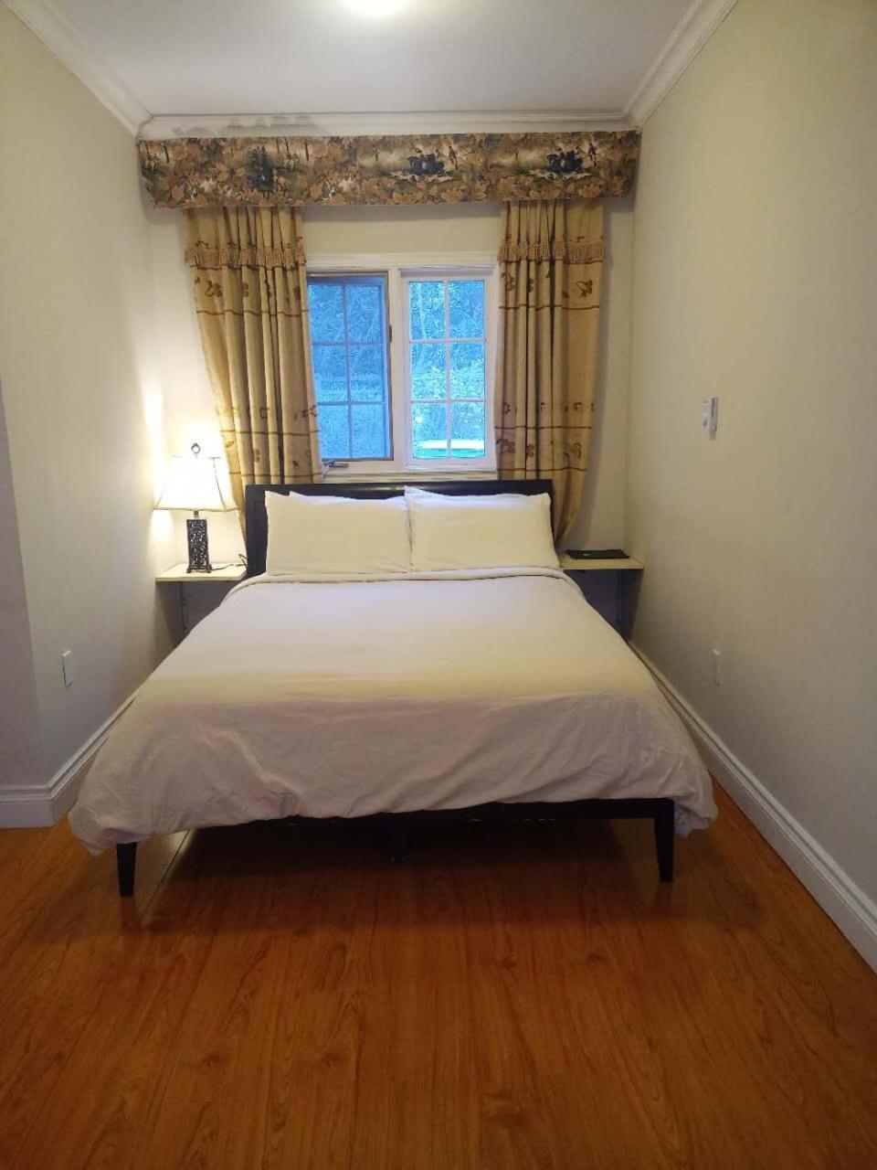 Lakeside Private Suite-Queen Bed Room Tottenham Luaran gambar